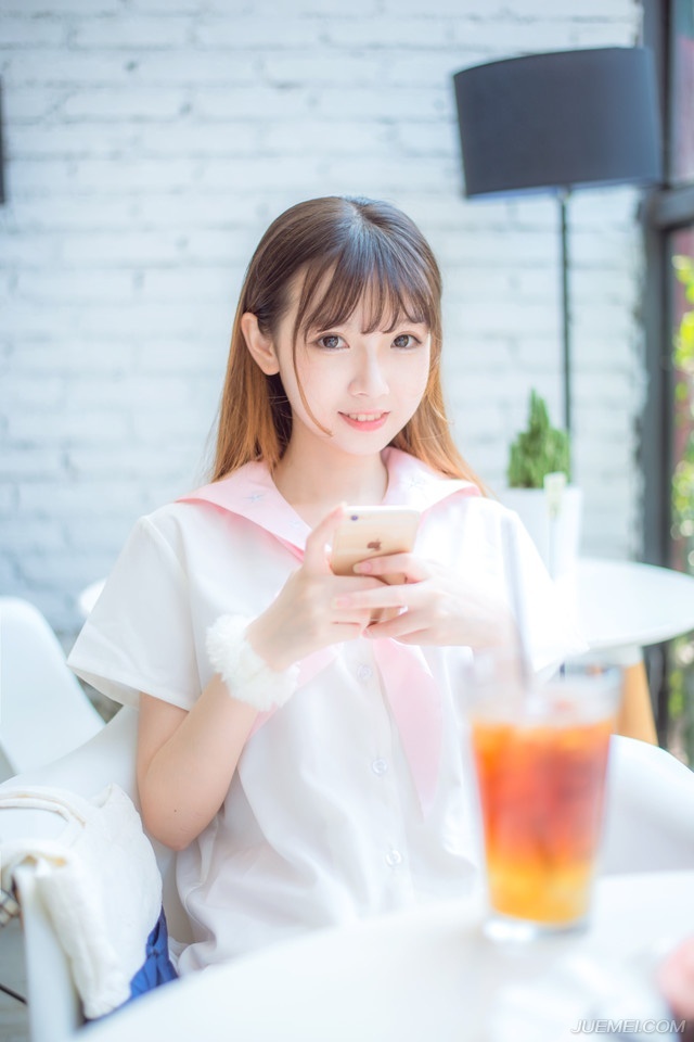 “那万一，我说是万一……”魏延想了想措辞，不知道这话该怎么说，如果庞统被张任一气之下给砍了怎么办？